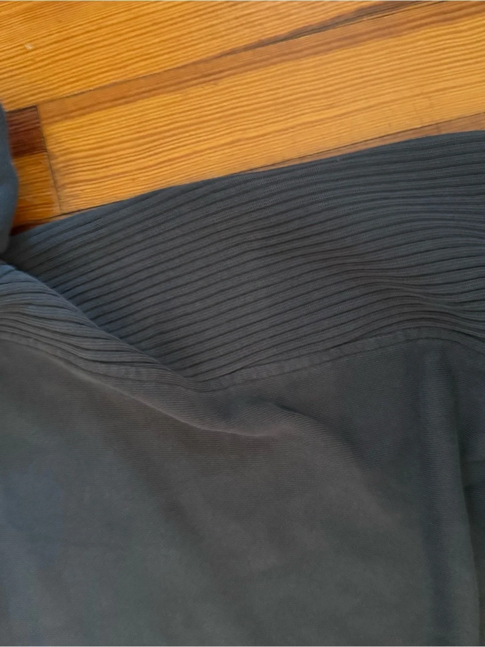 charcoal grey Rib-Cuff Crewneck Sweater - Picture 2 of 3